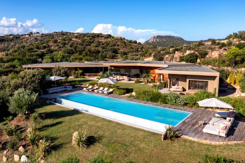 Villa A. Construction d'architecte en Corse près de Porto-Vecchio