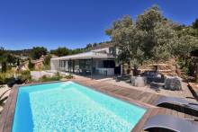 Atelier Architecte Jean Gouzy -  Architecte pour construction de maison contemporaine ouverte sur l'extérieur à Six-Fours-les-Plages 83140