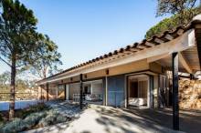 Atelier Architecte Jean Gouzy -  Trouver un architecte pour créer les plans d'une maison design à Six-Fours-les-Plages 83140